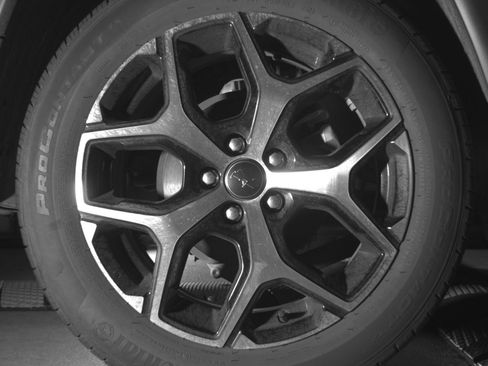 Used 2025 Jeep Compass Limited image 15