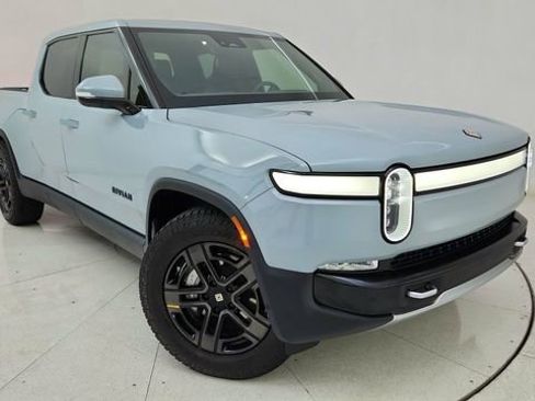 Used 2024 Rivian R1T Adventure image 86