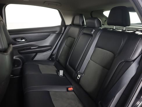 Used 2023 Nissan Ariya EVOLVE+ e-4ORCE image 38