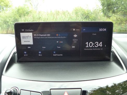 Used 2023 Acura RDX AWD image 31