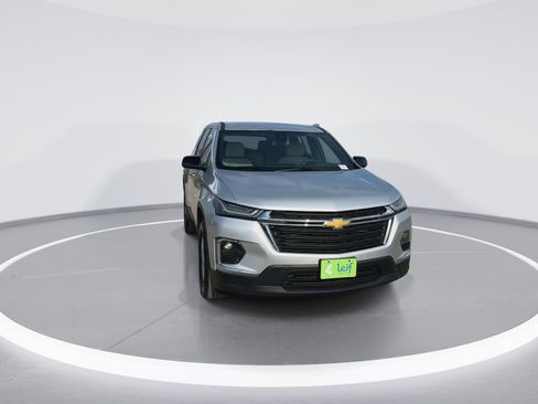 Used 2022 Chevrolet Traverse LS w/ LPO, Cargo Package image 4