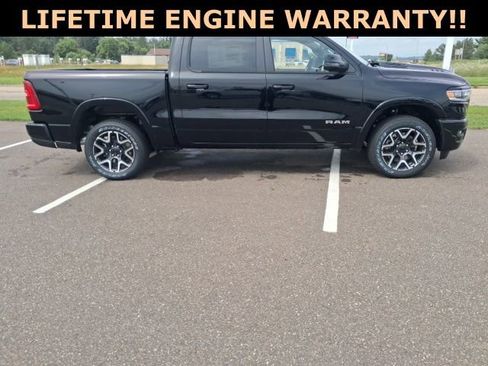New 2026 RAM 1500 Laramie AWD/4WD image 38