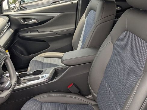 New 2025 Buick Envista Preferred image 12