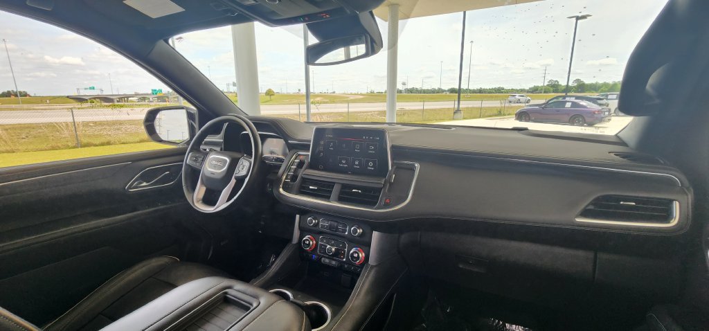 Used 2023 GMC Yukon SLT AWD/4WD image 27