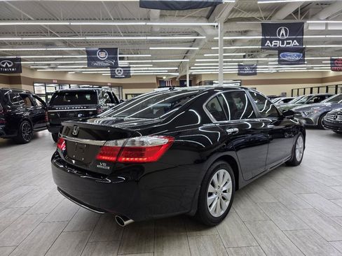 Used 2014 Honda Accord Touring image 6