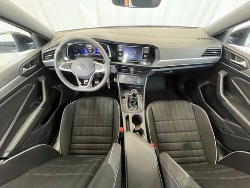 Certified 2024 Volkswagen Jetta Sport image 14