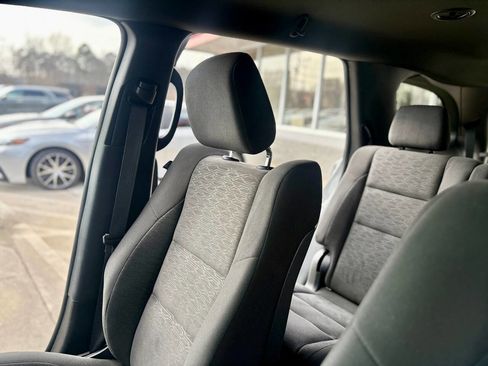 Used 2023 Dodge Durango GT image 19