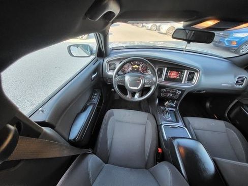 Used 2015 Dodge Charger SE w/ Popular Equipment Group image 13