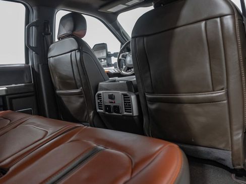 Used 2020 Ford F250 King Ranch w/ King Ranch Ultimate Package AWD/4WD image 33
