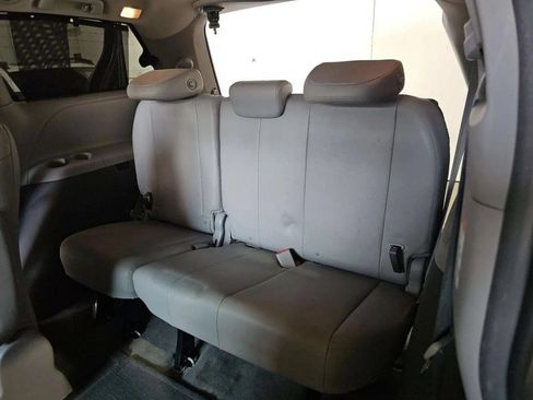 Used 2016 Toyota Sienna XLE Premium w/ Protection Package AWD/4WD image 9