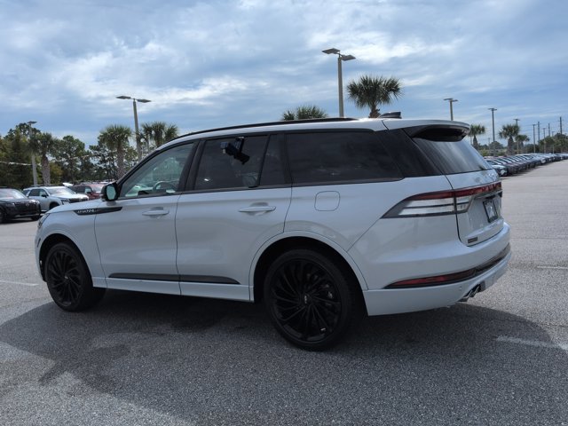 Used 2025 Lincoln Aviator Reserve w/ Equipment Group 201A AWD/4WD image 7