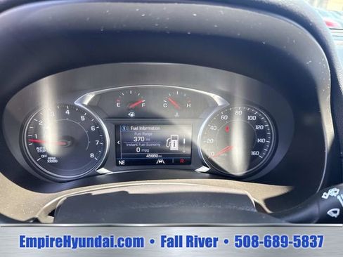 Used 2024 GMC Terrain SLE AWD/4WD image 32