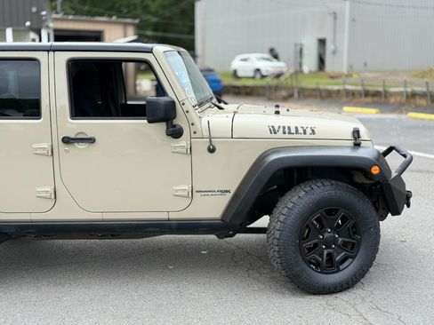 Used 2018 Jeep Wrangler Unlimited Sport AWD/4WD image 10