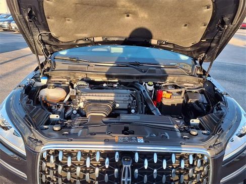 Certified 2023 Lincoln Corsair Reserve w/ Equipment Group 201A image 3