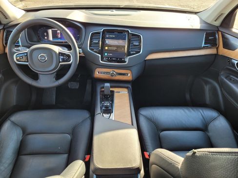 Certified 2023 Volvo XC90 T8 Plus w/ Protection Package Premier image 14