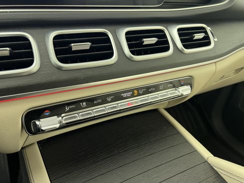 Certified 2020 Mercedes-Benz GLE 350 4MATIC image 32