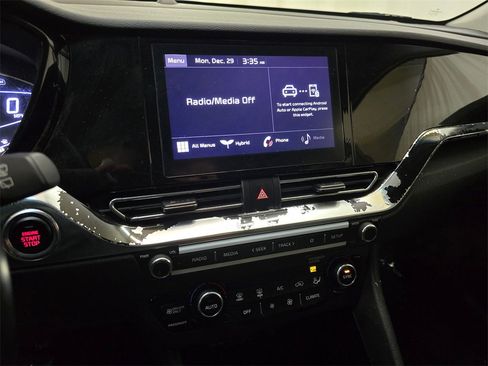Used 2022 Kia Niro LXS w/ Digital Cluster Package image 26