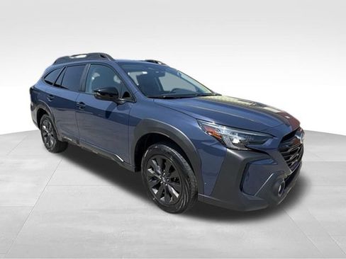 Used 2025 Subaru Outback Onyx Edition AWD/4WD image 1