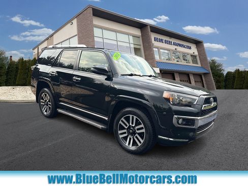 Used 2018 Toyota 4Runner Limited AWD/4WD image 1