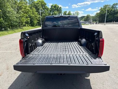 New 2026 Toyota Tundra Limited AWD/4WD image 5