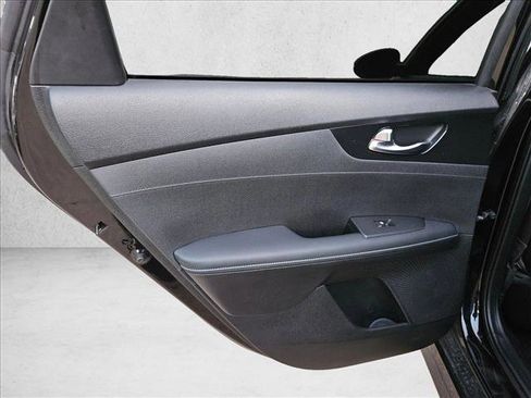 Used 2024 Kia Forte GT-Line image 20