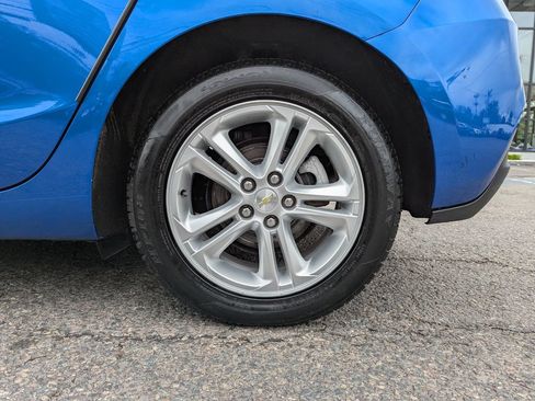 Used 2018 Chevrolet Cruze LT FWD image 45