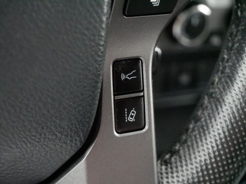 Used 2020 Toyota Tacoma TRD Sport AWD/4WD image 26