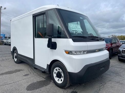 New 2025 Chevrolet Brightdrop 400 w/ Battery Pack, Max Range image 1