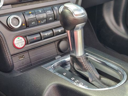 Used 2015 Ford Mustang Convertible w/ Equipment Group 051A image 20