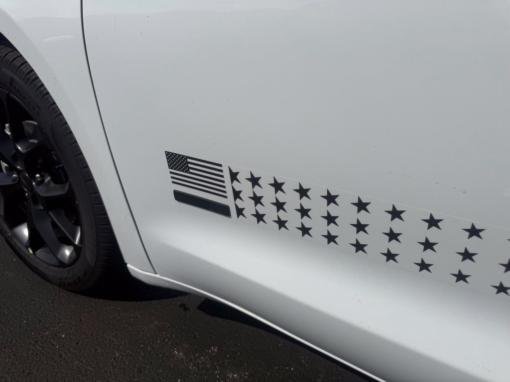 New 2027 Chrysler Pacifica Select FWD image 11