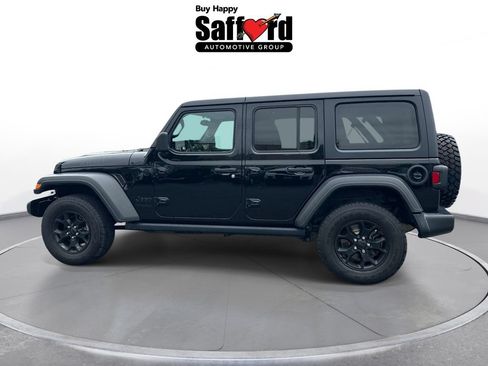 Used 2021 Jeep Wrangler Unlimited Sport AWD/4WD image 4