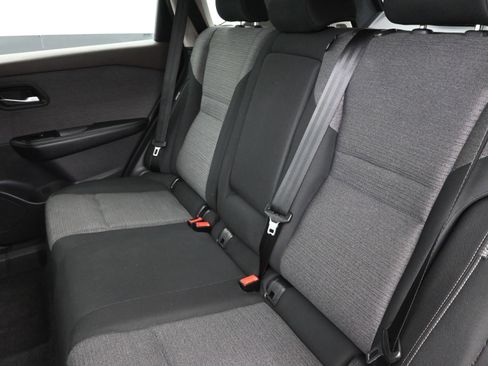 Used 2023 Nissan Rogue SV image 21