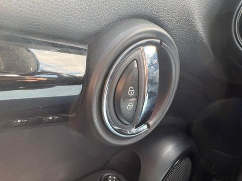 Used 2016 MINI Cooper S FWD image 31