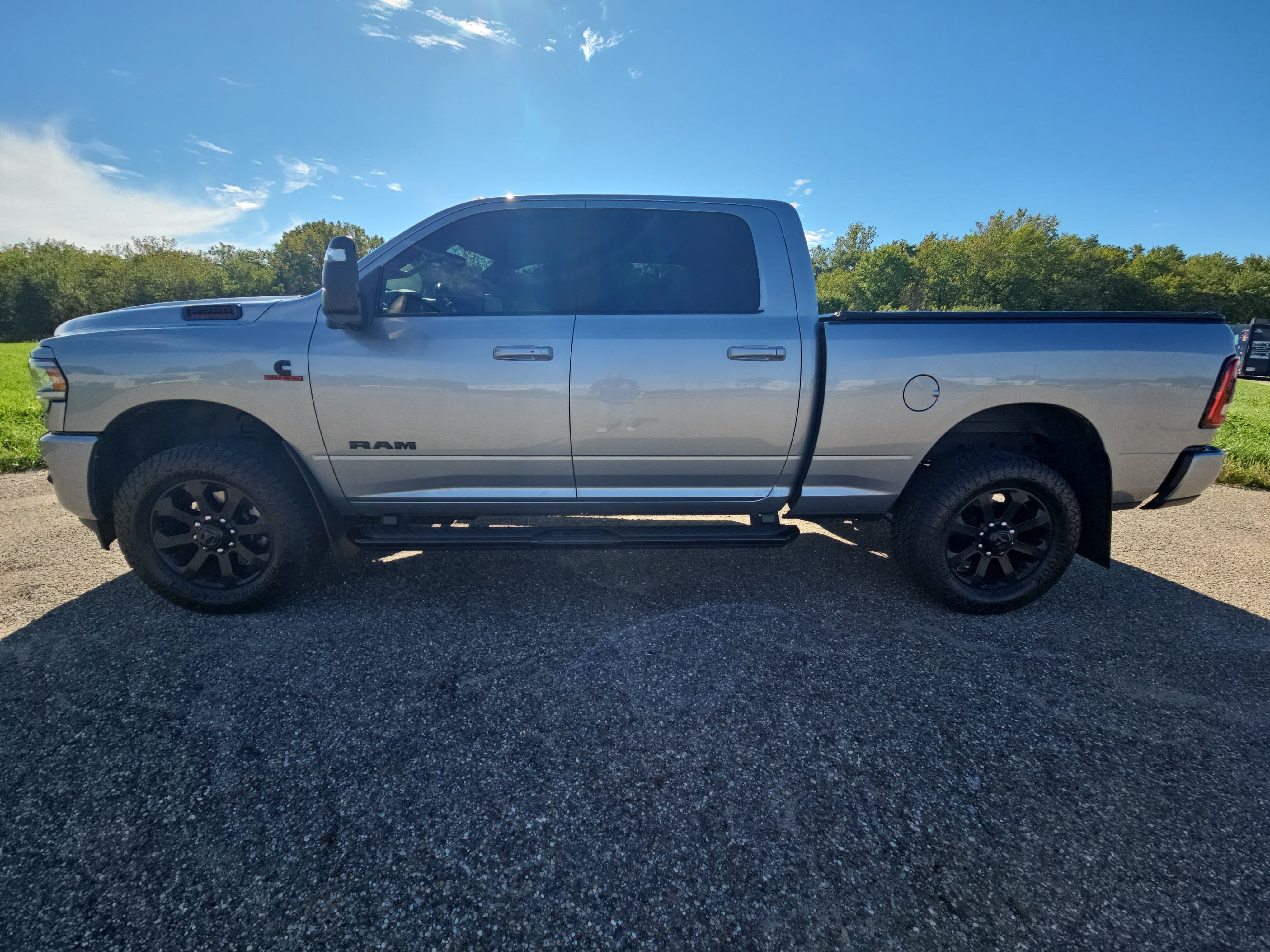 Used 2023 RAM 2500 Big Horn w/ Level B Equipment Group AWD/4WD image 9