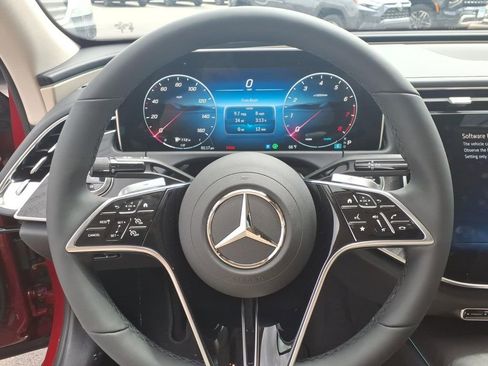 New 2026 Mercedes-Benz E 350 4MATIC Sedan image 19