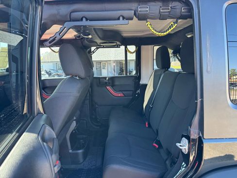 Used 2014 Jeep Wrangler Unlimited Sport w/ Quick Order Package 24S image 31