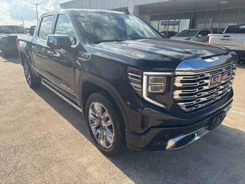 Used 2024 GMC Sierra 1500 Denali image 9