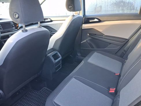 Used 2024 Volkswagen Taos S FWD image 5