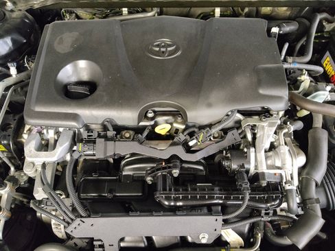 Used 2020 Toyota Camry SE FWD image 30