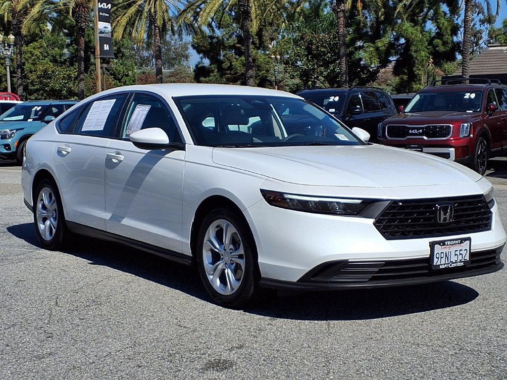 Used 2024 Honda Accord LX image 3
