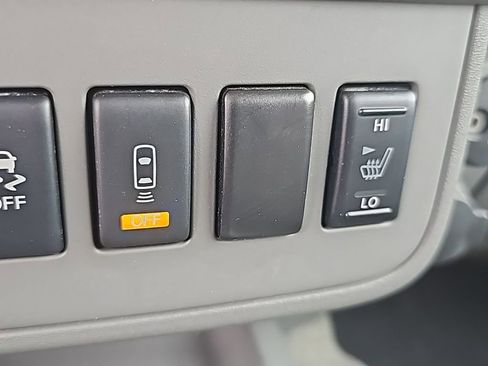 Used 2018 Nissan Frontier SV w/ Value Truck Package AWD/4WD image 21