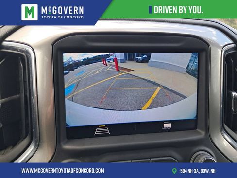 Used 2022 Chevrolet Silverado 1500 LT AWD/4WD image 28