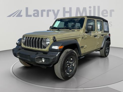 Used 2026 Jeep Wrangler Unlimited Sport AWD/4WD image 1