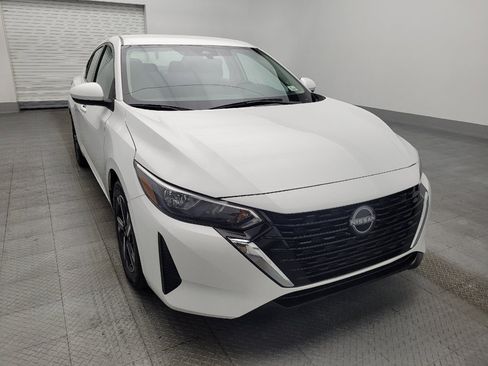 Used 2024 Nissan Sentra SV FWD image 14