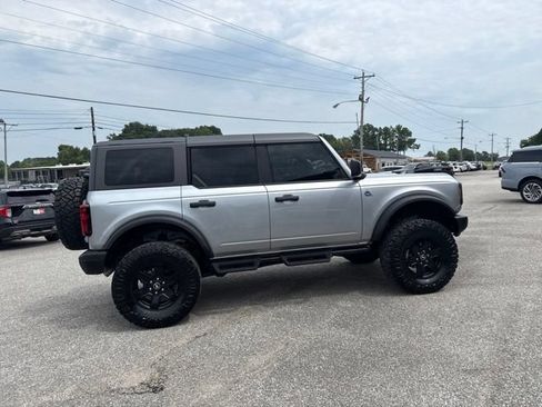 Used 2024 Ford Bronco Black Diamond AWD/4WD image 16