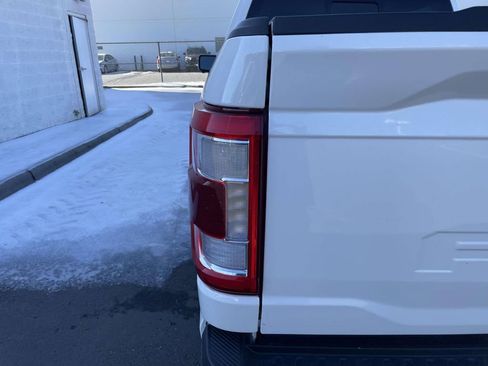 Used 2021 Ford F150 Lariat w/ Max Trailer Tow Package image 18