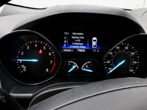 Used 2018 Ford Escape SE w/ Ford Safe & Smart Package FWD image 25