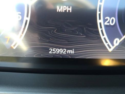 Certified 2025 Jeep Grand Cherokee Altitude AWD/4WD image 13
