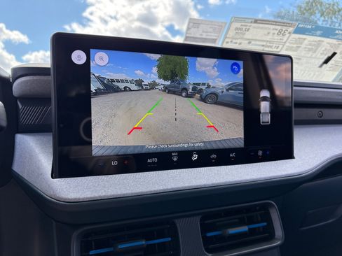 New 2026 Ford Maverick XLT image 28