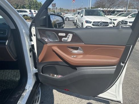 New 2026 Mercedes-Benz GLE 450 4MATIC image 40